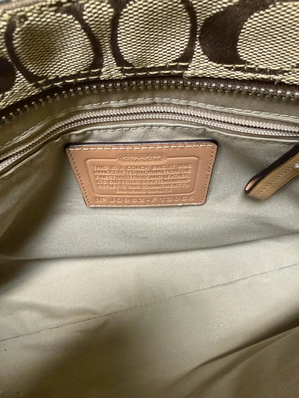 Coach Hampton signature carryall shoulder bag